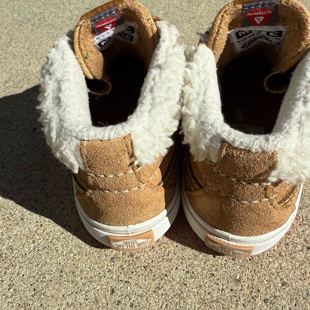 Vans Kids MTE Brown Suede Sneakers Water Resistant - Picture 4 of 5